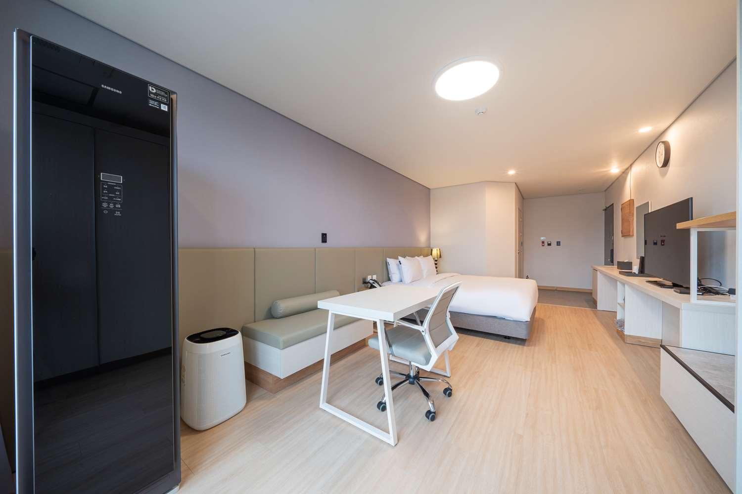 Surestay Plus Hotel By Best Western Asan Bagian luar foto